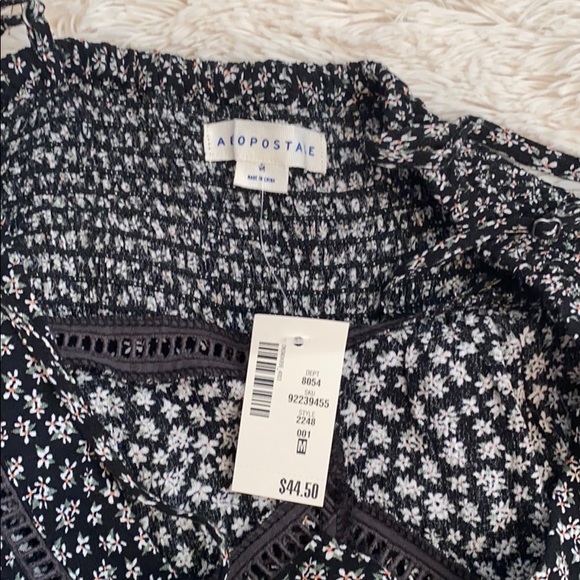 Aeropostale Romper size M - Picture 2 of 4